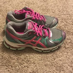 Women’s ASICS Gel Nimbus 15 Size 6.5